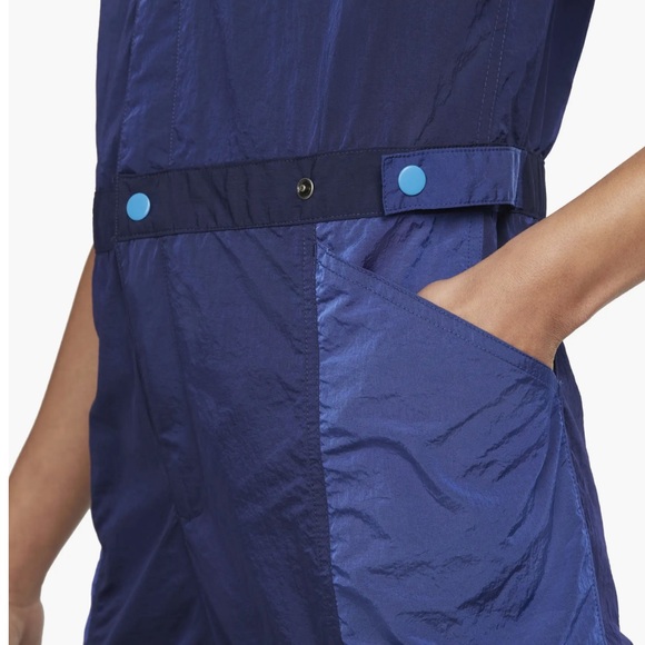 NWT JORDAN Essentials Flight Suit SMALL - Picture 4 of 11